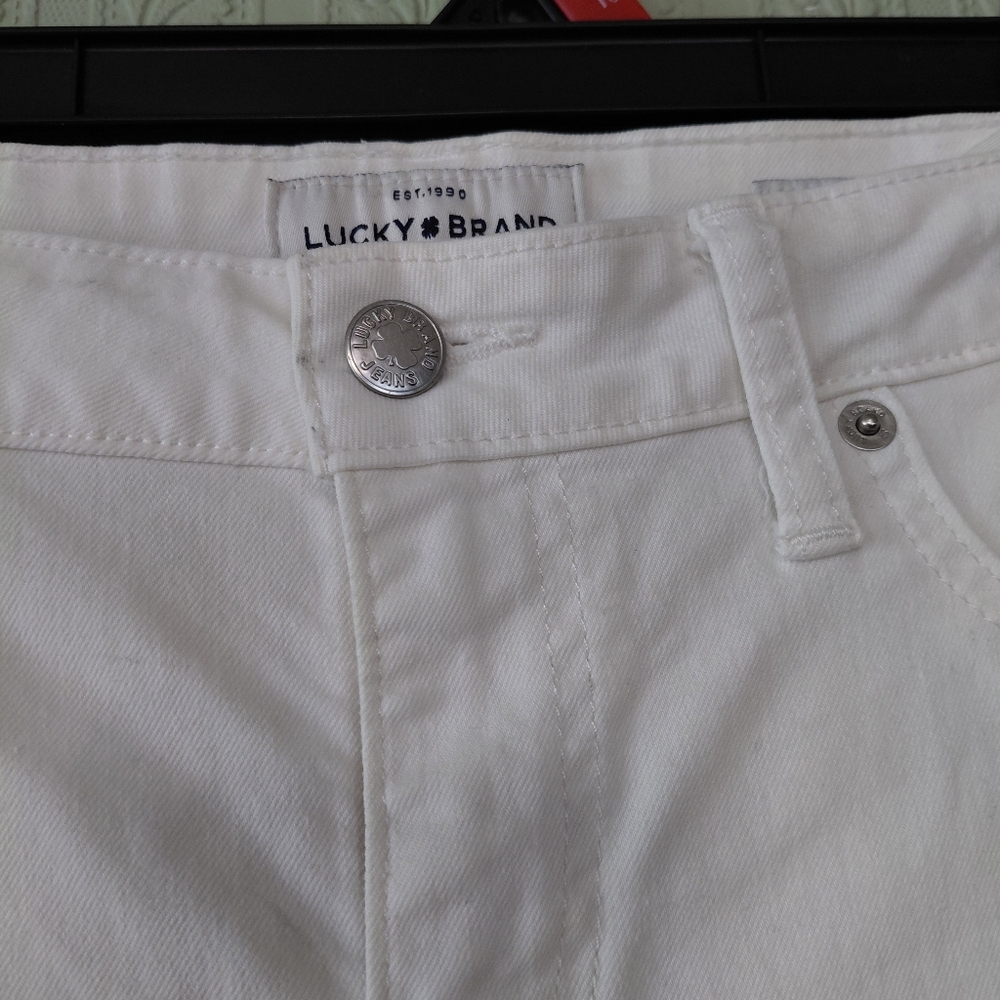 LUCKY Brand Womens White Bermuda Shorts Summer - Picture 2 of 4